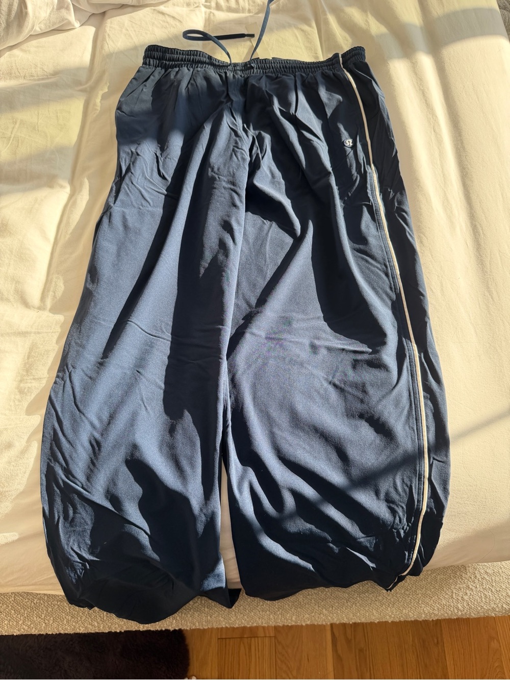 lululemon athletica Navy Pants with Cream Trim - Picture 2 of 4